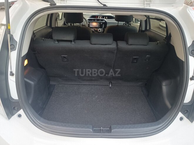 Toyota Aqua 2017, 88,000 km - 1.5 l - Bakı