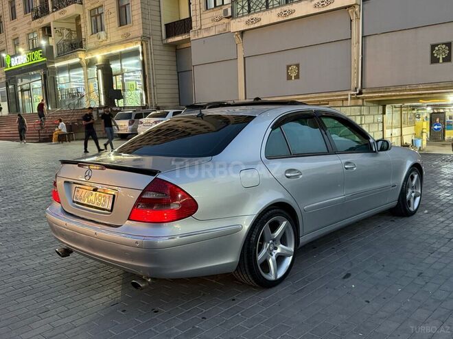 Mercedes E 320 2002, 390,000 km - 3.2 l - Bakı