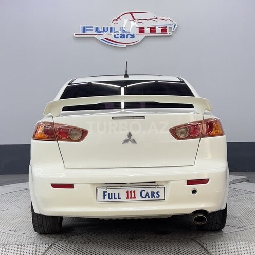 Mitsubishi  2008, 308,000 km - 2.0 l - Sumqayıt