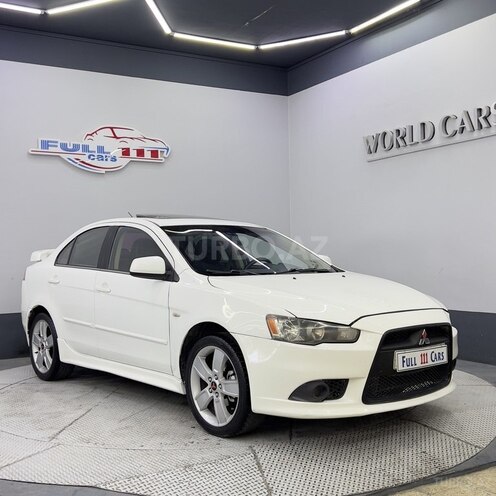 Mitsubishi  2008, 308,000 km - 2.0 l - Sumqayıt