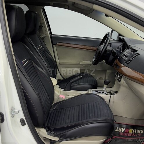 Mitsubishi  2008, 308,000 km - 2.0 l - Sumqayıt
