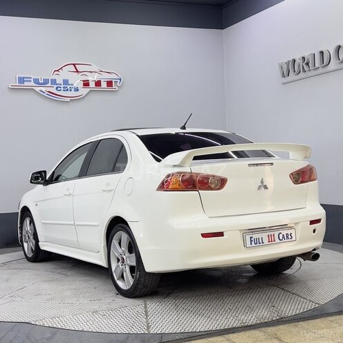 Mitsubishi  2008, 308,000 km - 2.0 l - Sumqayıt