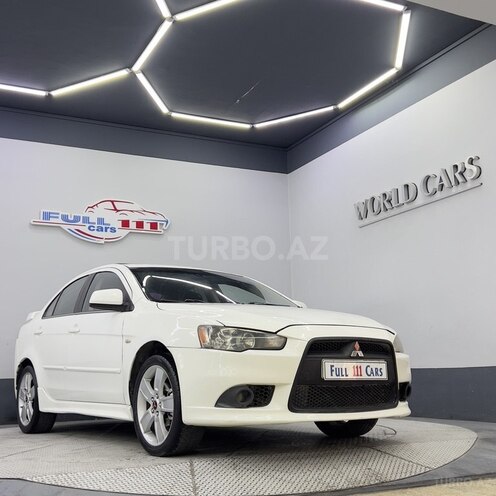 Mitsubishi  2008, 308,000 km - 2.0 l - Sumqayıt