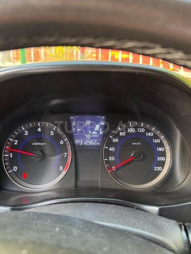 Hyundai Accent 2013, 312,000 km - 1.4 l - Bakı