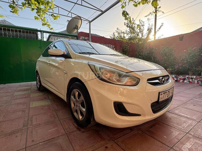Hyundai Accent 2013, 312,000 km - 1.4 l - Bakı