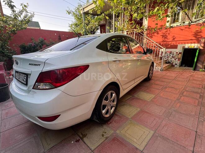 Hyundai Accent 2013, 312,000 km - 1.4 l - Bakı
