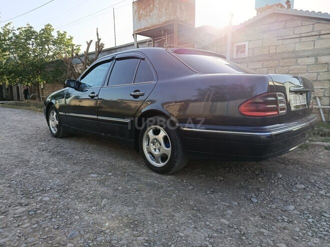 Mercedes E 220 d 1999, 510,522 km - 2.2 l - Cəbrayıl
