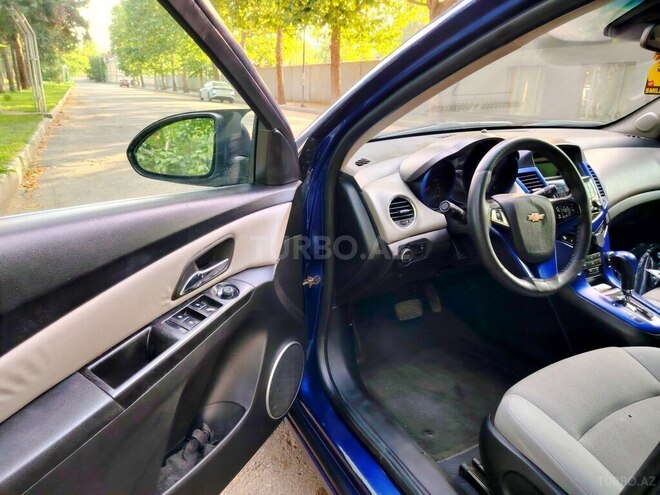 Chevrolet Cruze 2011, 345,000 km - 1.4 l - Tovuz