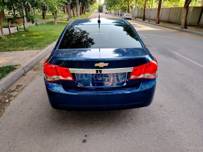 Chevrolet Cruze 2011, 345,000 km - 1.4 l - Tovuz