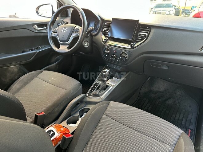Hyundai Accent 2021, 59,000 km - 1.6 l - Sumqayıt