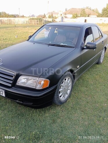 Mercedes C 220 1994, 355,191 km - 2.2 l - İmişli