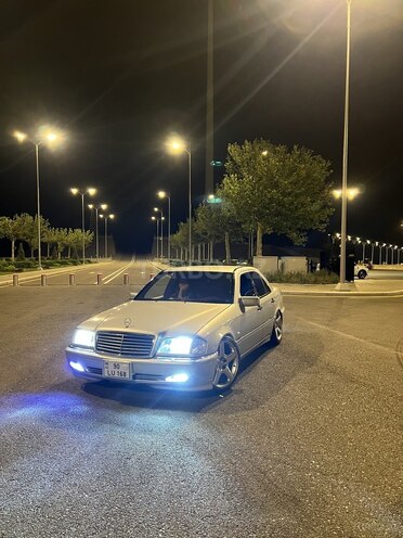 Mercedes C 220 d 1998, 245,000 km - 2.2 l - Bakı