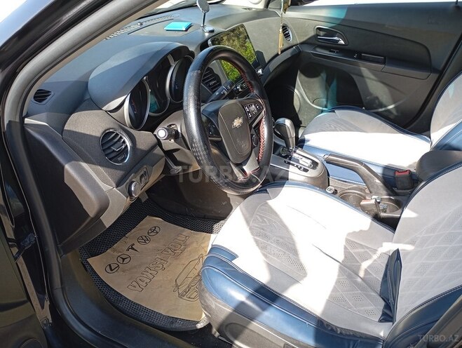 Chevrolet Cruze 2015, 251,746 km - 1.4 l - Şirvan