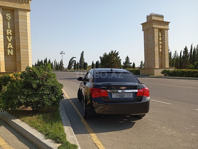 Chevrolet Cruze 2015, 251,746 km - 1.4 l - Şirvan
