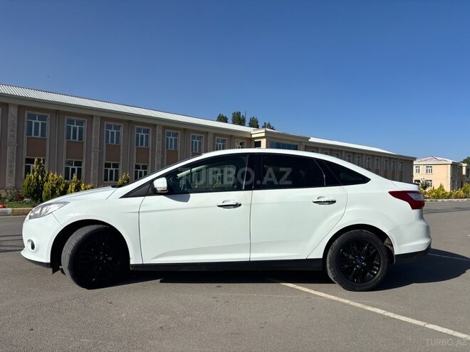 Ford Focus 2013, 82,015 km - 1.6 л - Naxçıvan