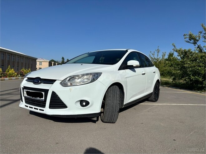 Ford Focus 2013, 82,015 km - 1.6 л - Naxçıvan