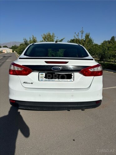 Ford Focus 2013, 82,015 km - 1.6 л - Naxçıvan