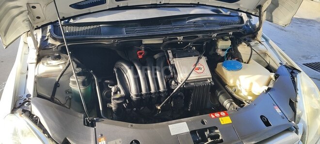 Mercedes B 200 2006, 101,000 km - 2.0 л - Bakı