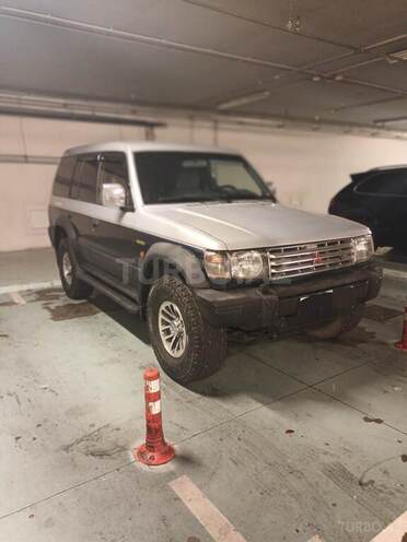 Mitsubishi Pajero 1994, 377,000 km - 3.5 l - Bakı