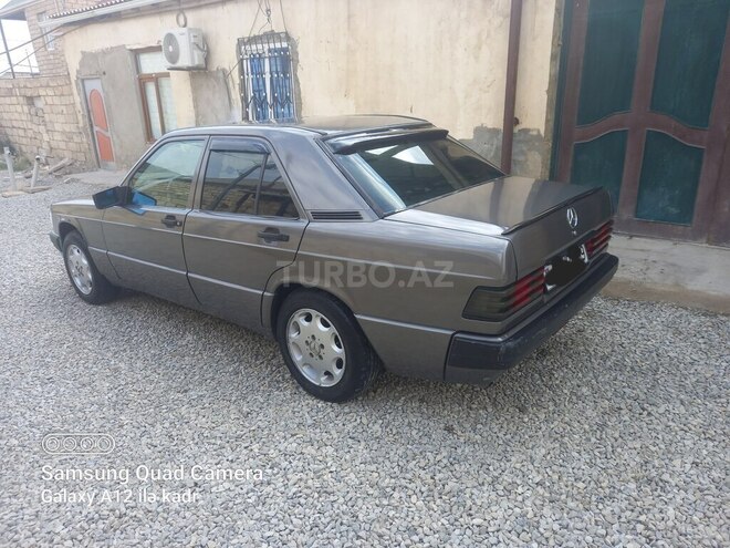 Mercedes 190 1991, 586,321 km - 1.8 l - Bakı