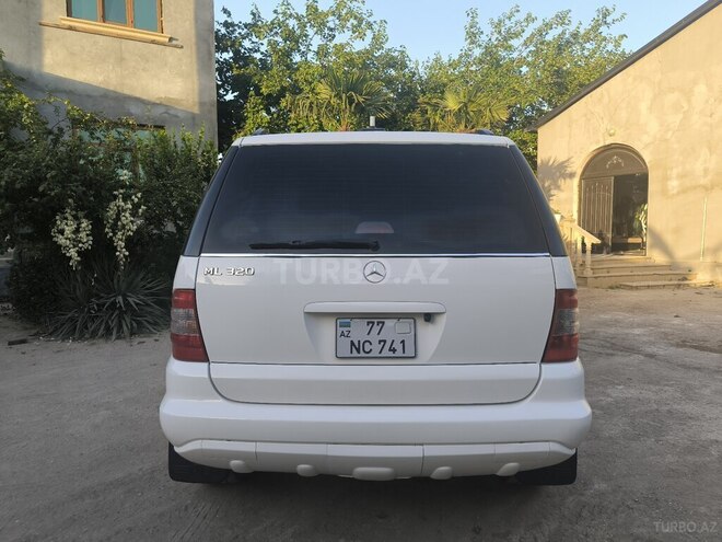 Mercedes ML 320 4MATIC 2002, 218,000 km - 3.2 л - Bakı