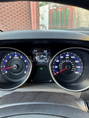 Hyundai Elantra 2015, 240,919 km - 1.8 l - Bakı