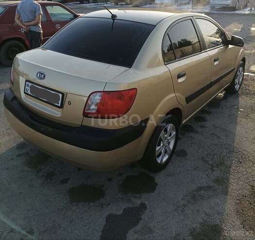 Kia Rio 2008, 278,000 km - 1.4 l - Sumqayıt