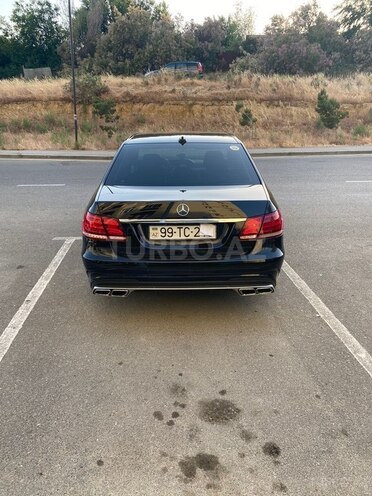 Mercedes E 220 d 2014, 237,000 km - 2.2 l - Bakı