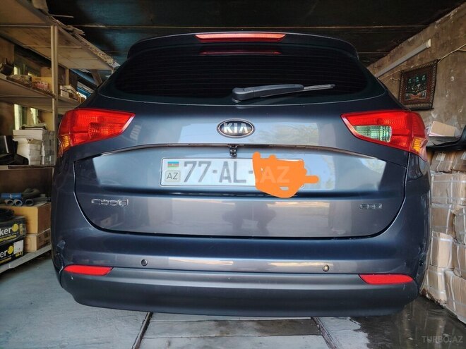 Kia Ceed 2012, 325,000 km - 1.6 l - Bakı