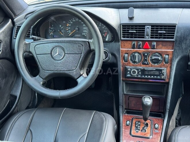 Mercedes C 180 2000, 384,142 km - 1.8 l - Sumqayıt
