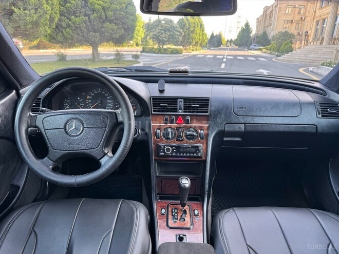 Mercedes C 180 2000, 384,142 km - 1.8 l - Sumqayıt