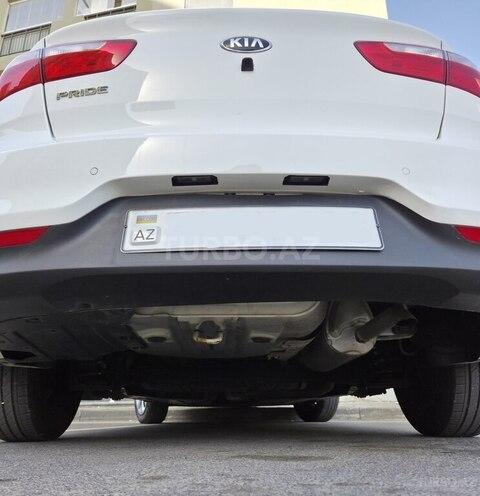 Kia Pride 2015, 135,000 km - 1.4 l - Bakı