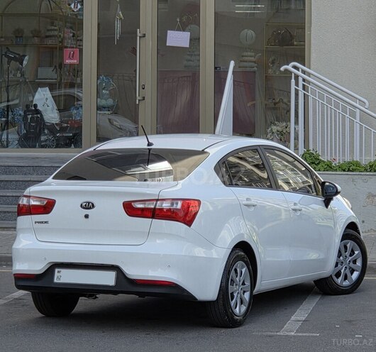 Kia Pride 2015, 135,000 km - 1.4 l - Bakı