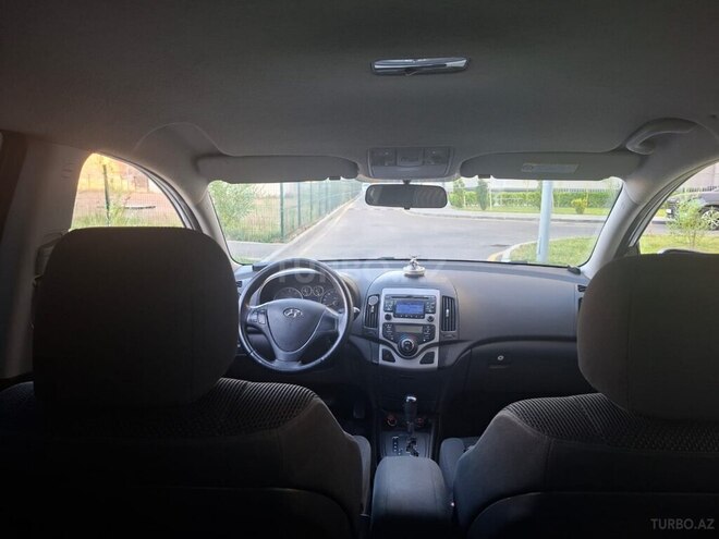 Hyundai i30 2009, 388,000 km - 1.6 л - Bakı