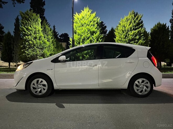 Toyota Aqua 2017, 125,000 km - 1.5 l - Bakı