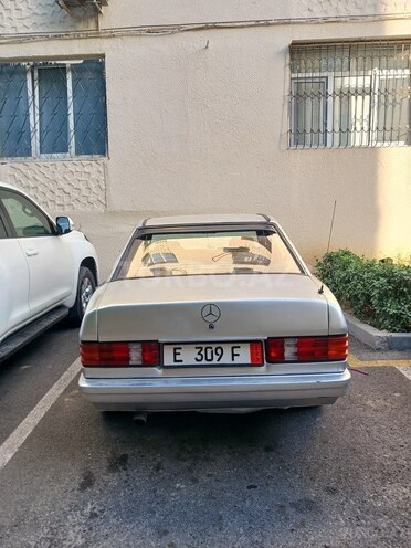 Mercedes 190 1988, 329,540 km - 1.8 l - Bakı