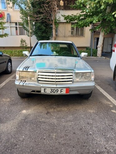 Mercedes 190 1988, 329,540 km - 1.8 l - Bakı