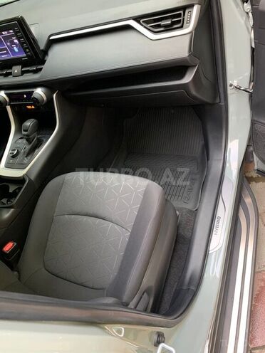 Toyota RAV4 2021, 16,500 km - 2.5 l - Bakı