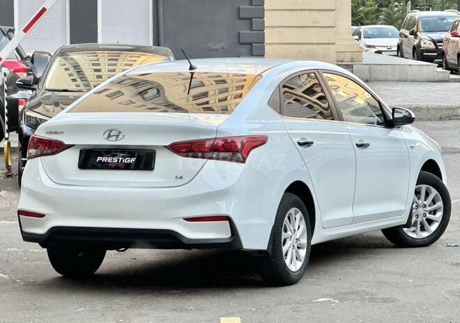 Hyundai Accent 2018, 153,000 km - 1.6 l - Bakı