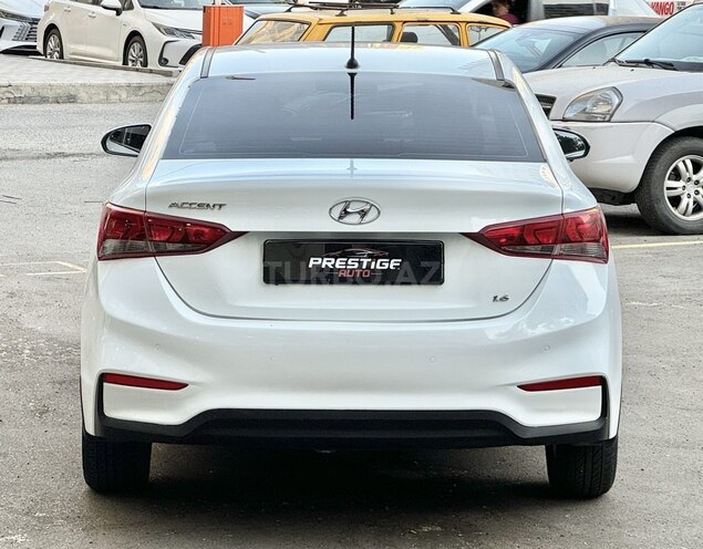 Hyundai Accent 2018, 153,000 km - 1.6 l - Bakı