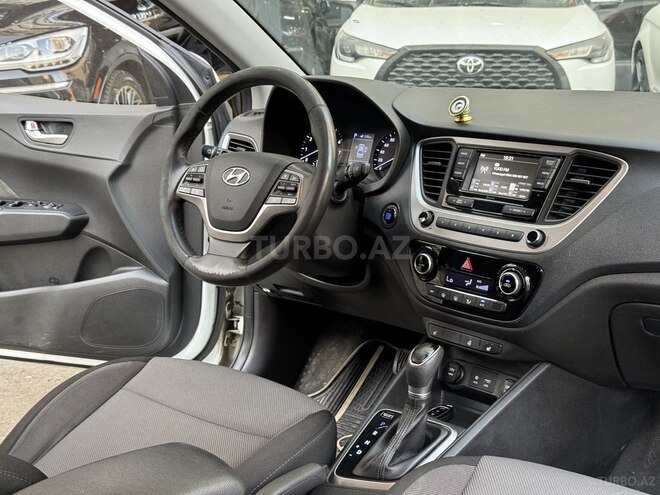 Hyundai Accent 2018, 153,000 km - 1.6 l - Bakı