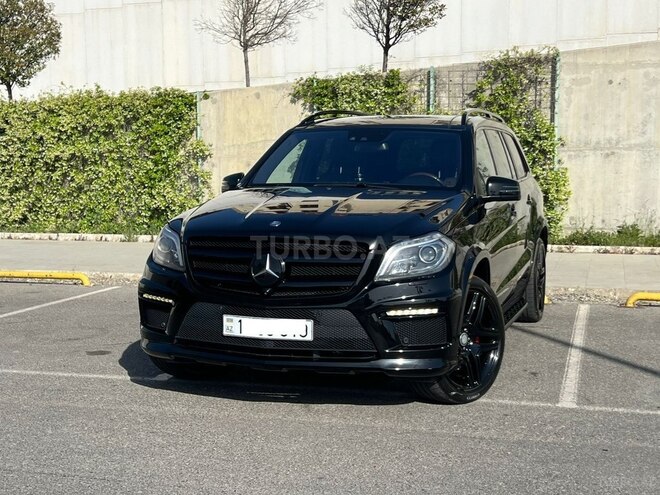 Mercedes GL 500 4MATIC 2014, 151,000 km - 4.7 л - Bakı