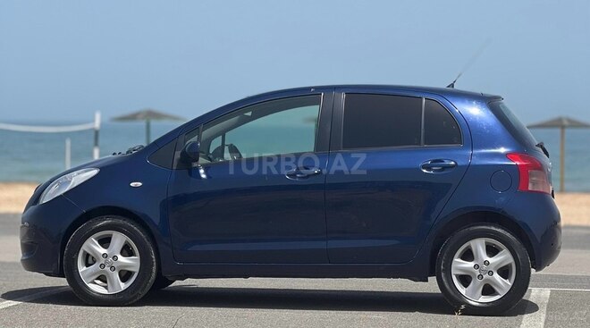 Toyota Yaris 2008, 120,000 km - 1.3 l - Bakı