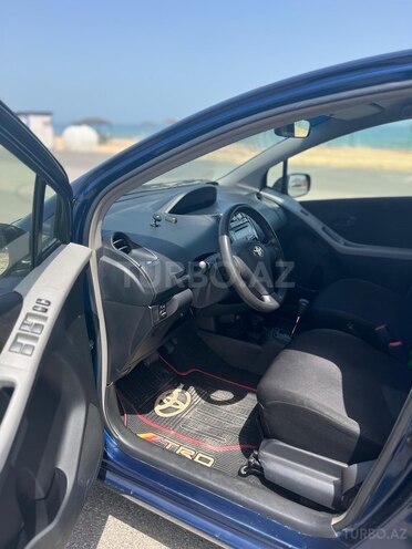 Toyota Yaris 2008, 120,000 km - 1.3 l - Bakı