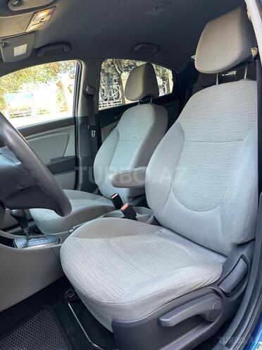 Hyundai Accent 2016, 105,000 km - 1.6 l - Bakı
