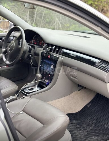 Audi A6 2002, 230,000 km - 3.0 l - Qusar