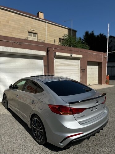 Hyundai Elantra 2018, 42,530 km - 1.6 л - Bakı