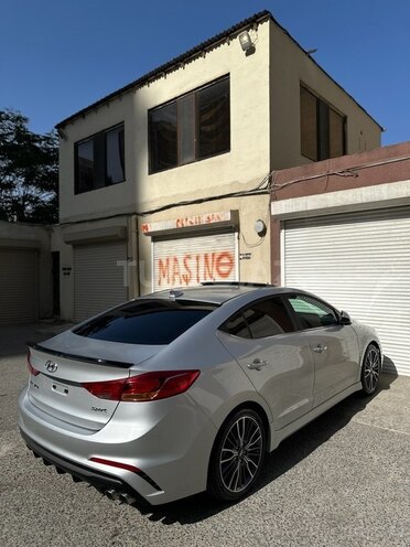 Hyundai Elantra 2018, 42,530 km - 1.6 л - Bakı