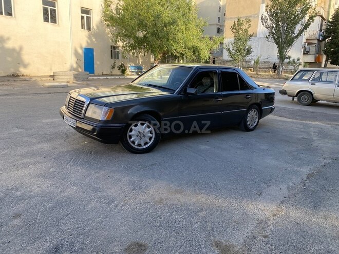 Mercedes E 200 1991, 369,874 km - 2.0 l - Bakı