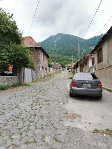 Volkswagen Jetta 2004, 380,000 km - 2.0 l - Yevlax